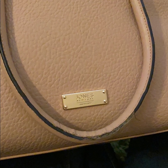 Tan Purse - Picture 5 of 5